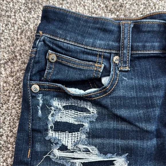 Women's American Eagle Jean Shorts - Picture 2 of 4